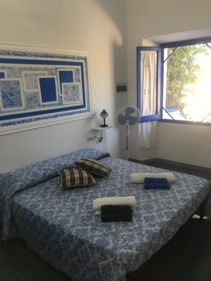 La Porta Blu Villa Teulada Exteriör bild